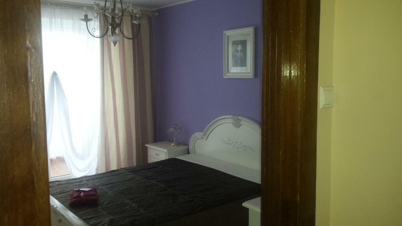 Pelican Proxy Apartment Oradea Exterior foto